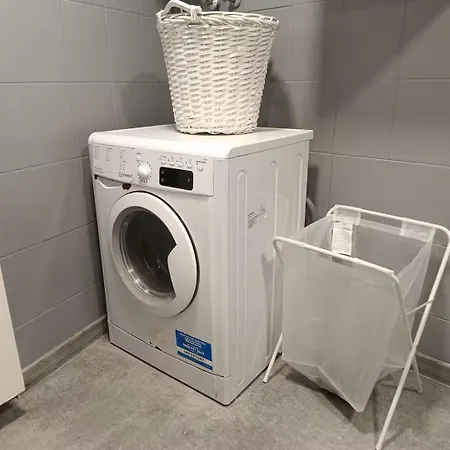 לינה וארוחת בוקר 1 Industrial *