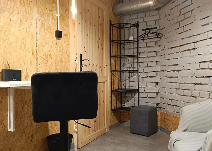 Bed and breakfast 1 Industrial *