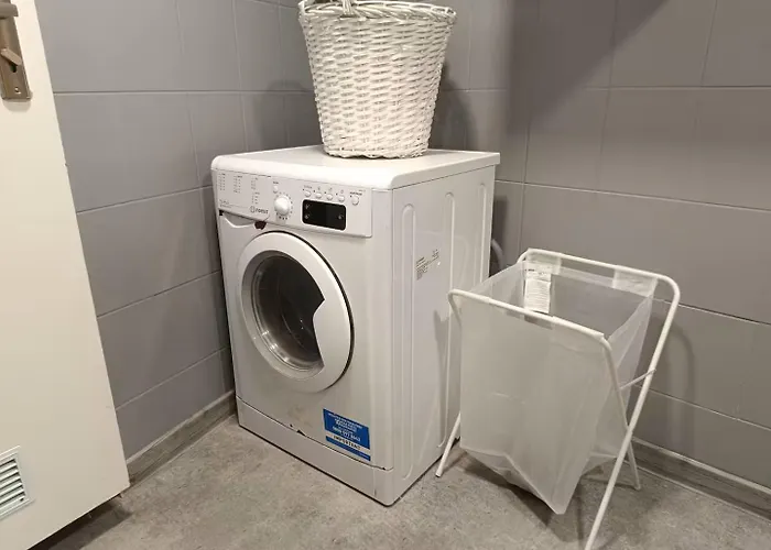 Bed and breakfast 1 Industrial *